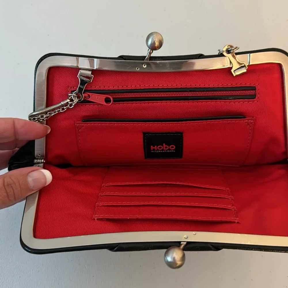 HOBO Kisslock Triple Chain Leather Bag in Black - Picture 3 of 6